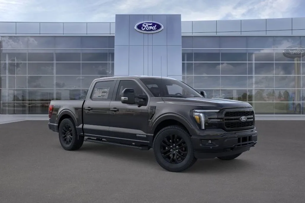 2025 Ford F-150 Lariat photo 1