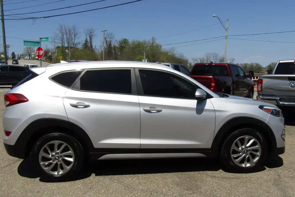 2018 Hyundai Tucson SEL photo 1