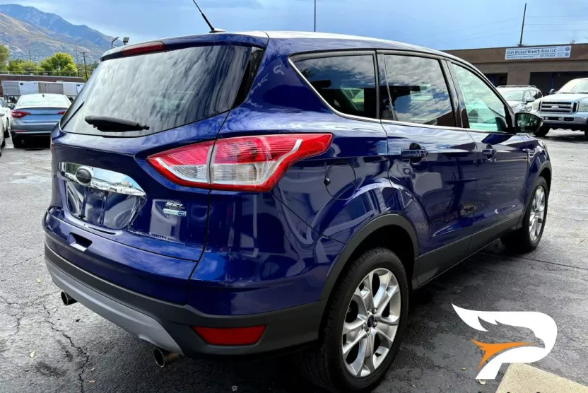 2013 Ford Escape SEL Sport photo 1