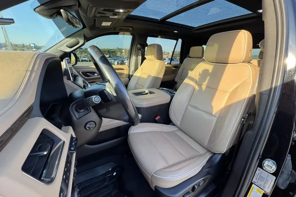 2021 Chevrolet Tahoe Premier photo 1
