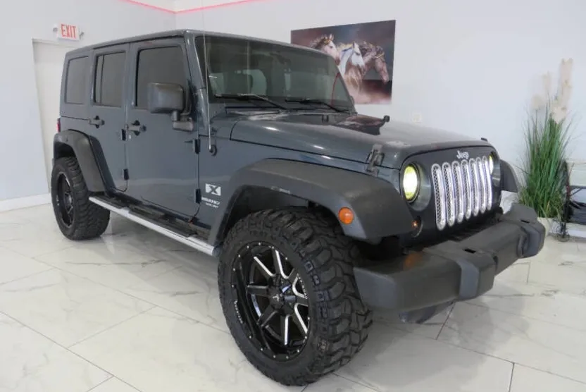 2008 Jeep Wrangler Unlimited X photo 1