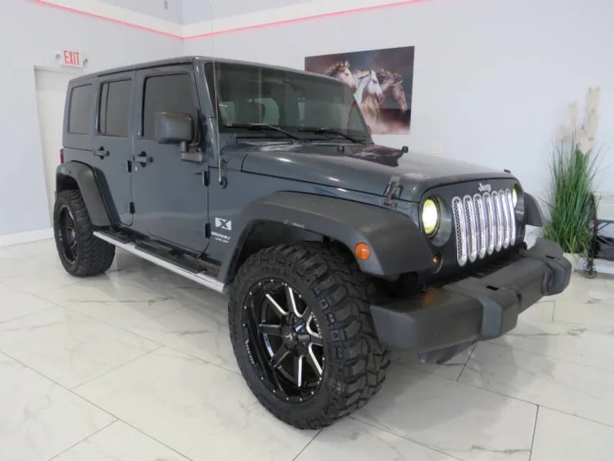 2008 Jeep Wrangler Unlimited X photo 1