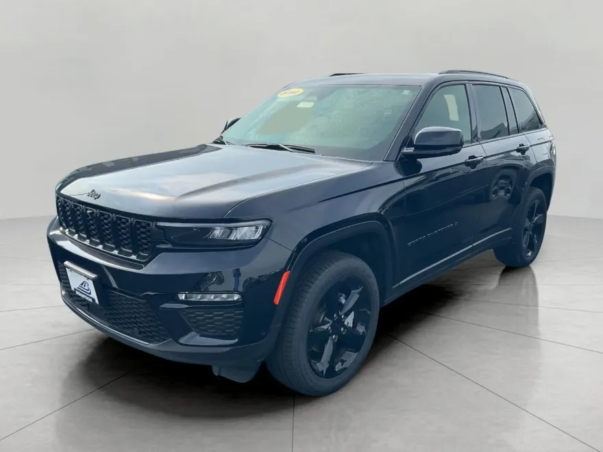 2025 Jeep Grand Cherokee Limited photo 1
