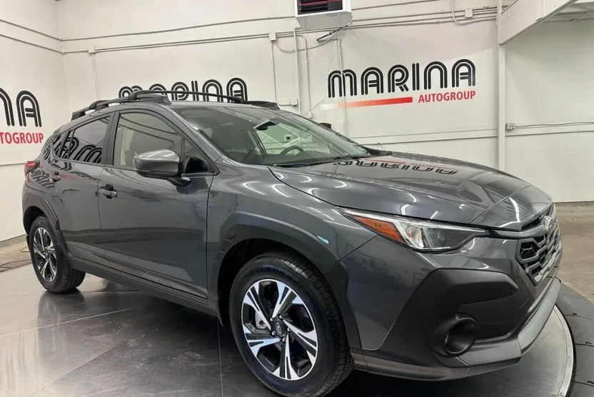 2025 Subaru Crosstrek Premium photo 1