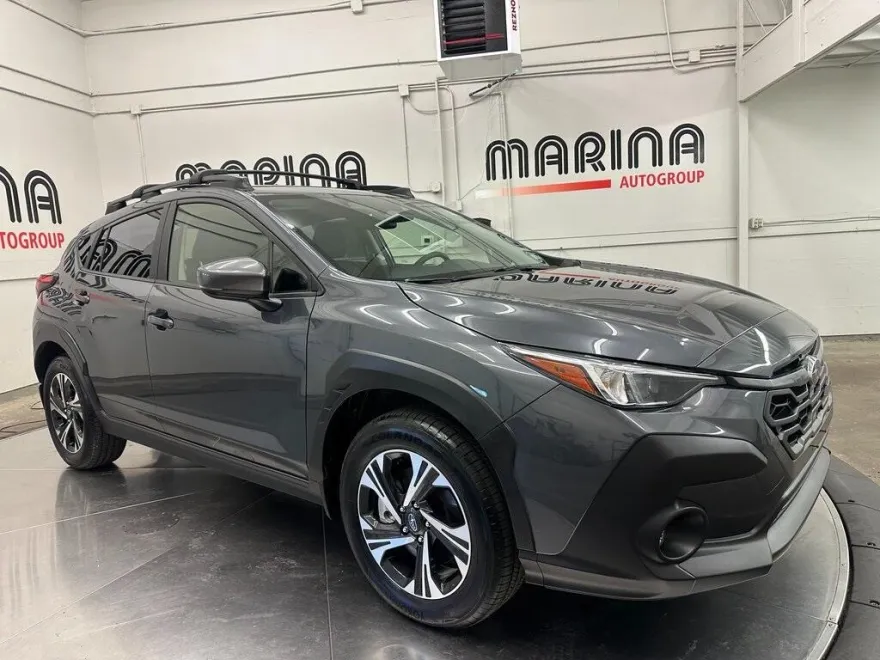 2025 Subaru Crosstrek Premium photo 1