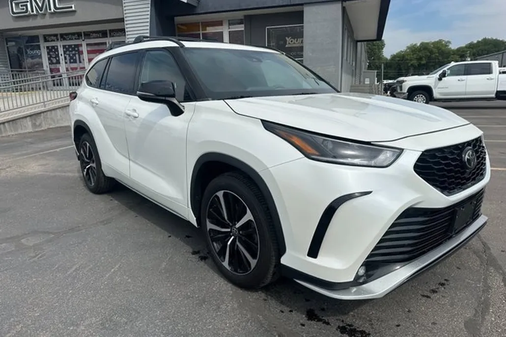 2021 Toyota Highlander XSE photo 1