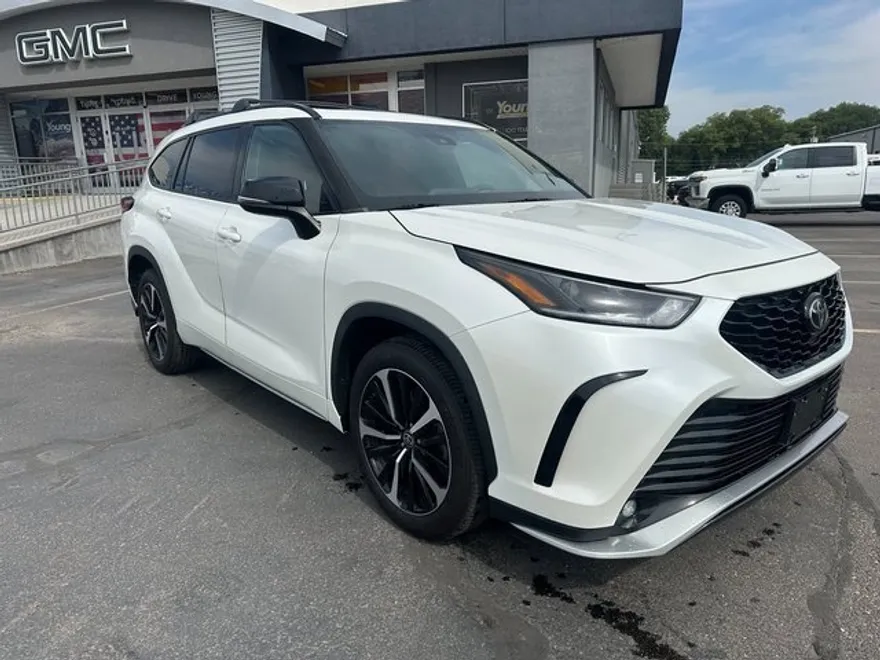 2021 Toyota Highlander XSE photo 1