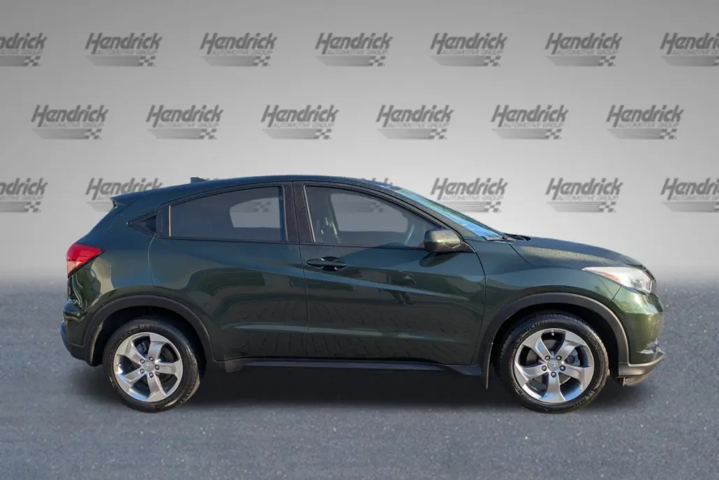 2018 Honda HR-V LX photo 1
