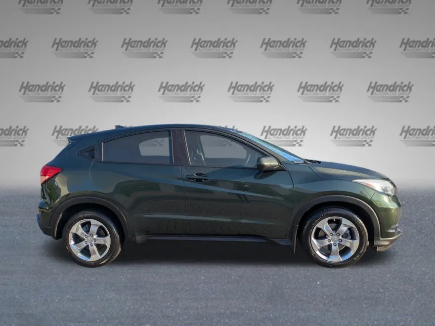 2018 Honda HR-V LX photo 1