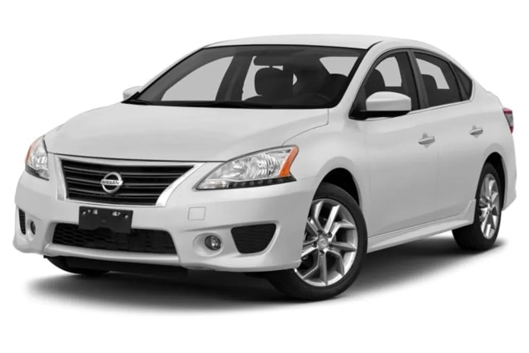 2014 Nissan Sentra SR photo 1