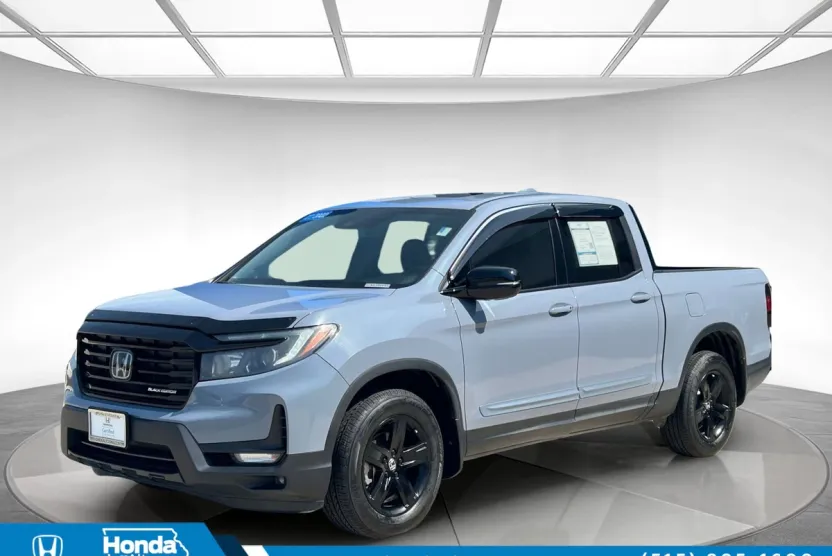 2022 Honda Ridgeline Black Edition photo 1