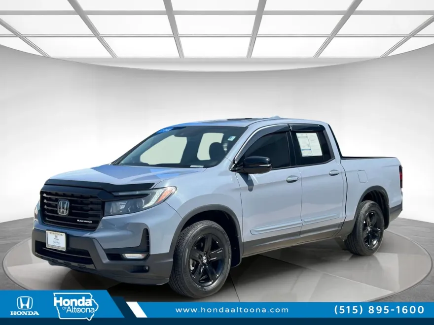 2022 Honda Ridgeline Black Edition photo 1
