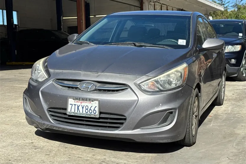 2016 Hyundai Accent GS GLS photo 1