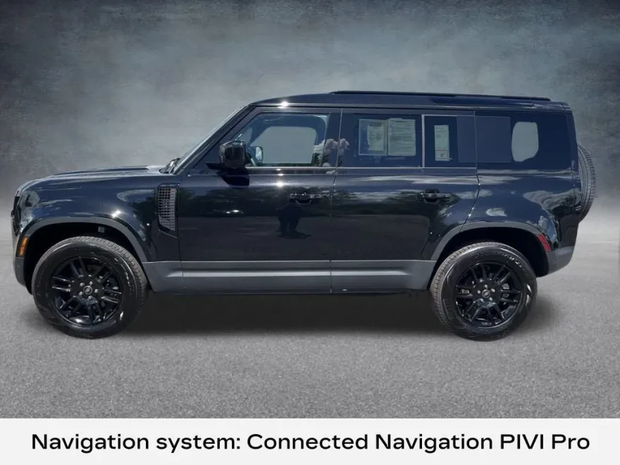 2025 Land Rover Defender S photo 1