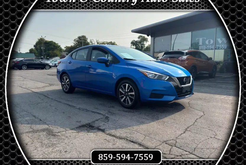 2021 Nissan Versa SV photo 1