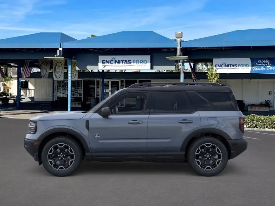 2025 Ford Bronco Sport Outer Banks photo 1