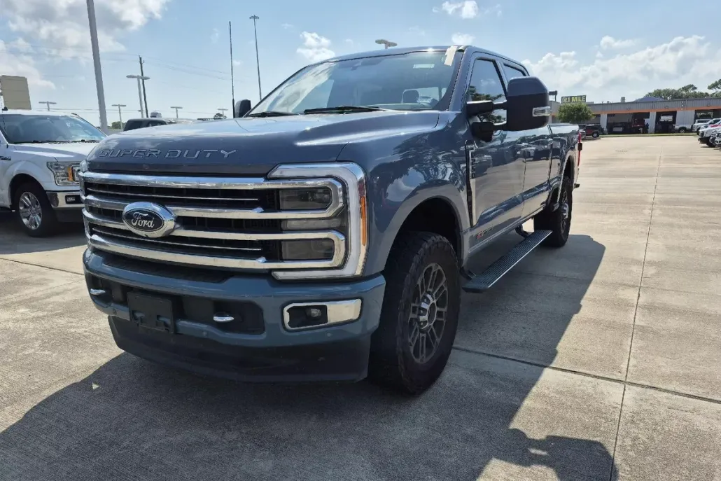 2023 Ford F-250 Limited photo 1