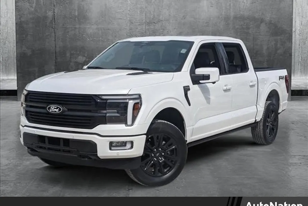2025 Ford F-150 Platinum photo 1