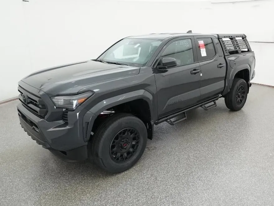 2025 Toyota Tacoma SR5 photo 1