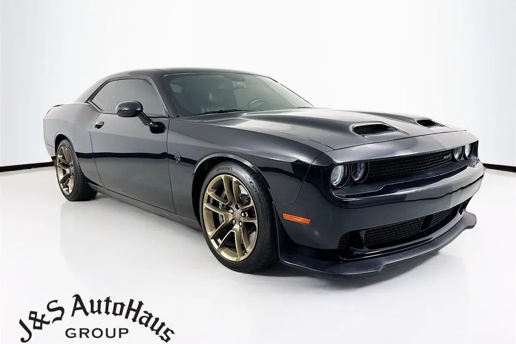 2023 Dodge Challenger SRT8 Hellcat photo 1