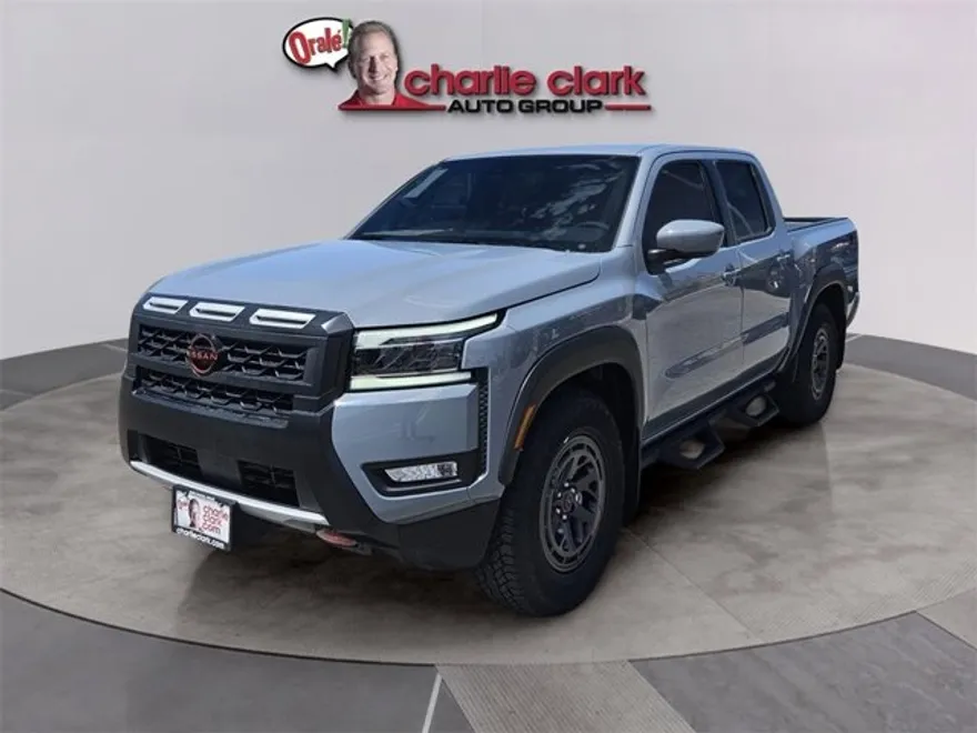 2025 Nissan Frontier PRO-X photo 1