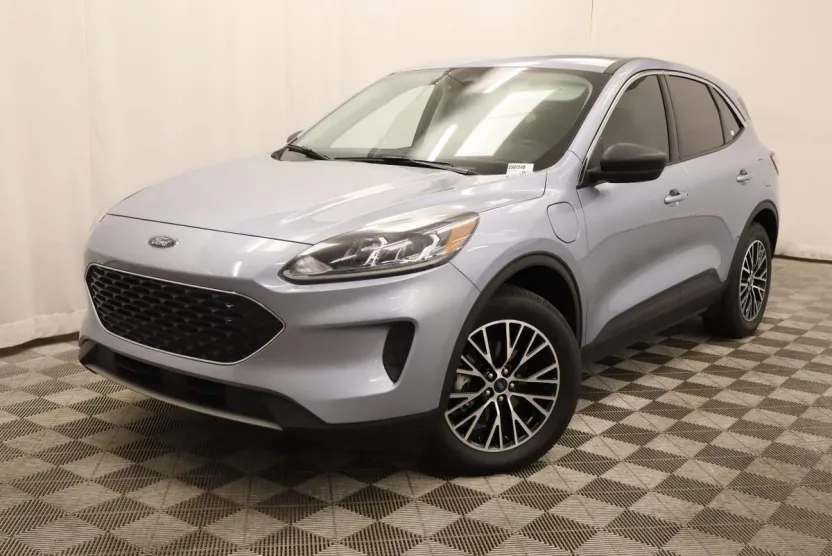 2022 Ford Escape Plug-In Hybrid SE photo 1