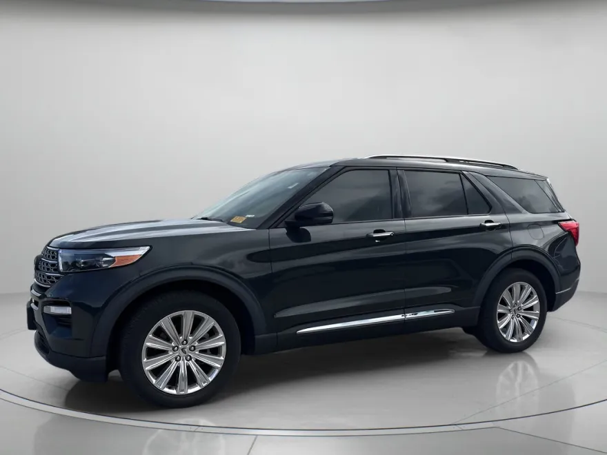 2022 Ford Explorer Limited photo 1