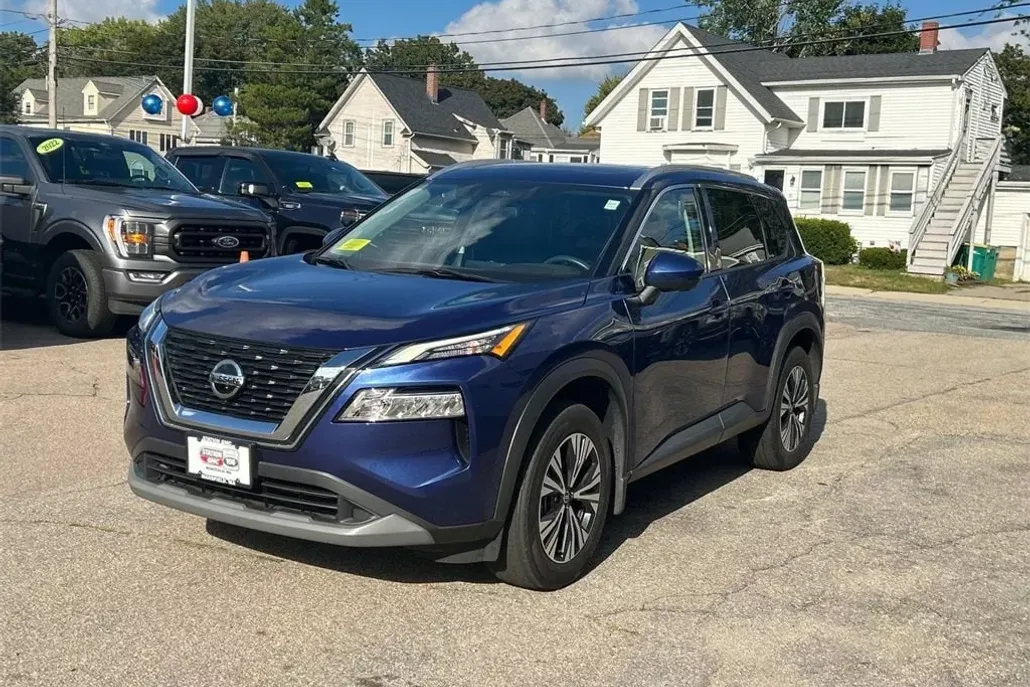 2021 Nissan Rogue SV photo 1