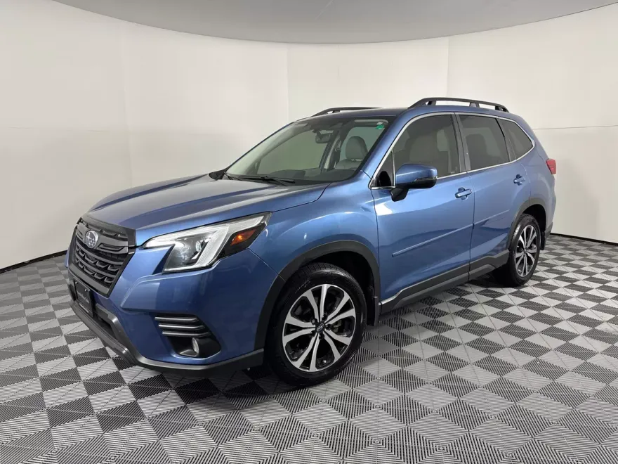 2023 Subaru Forester Limited photo 1