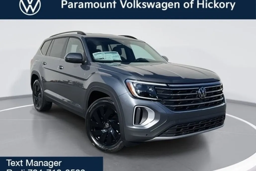 2025 Volkswagen Atlas SE Technology photo 1