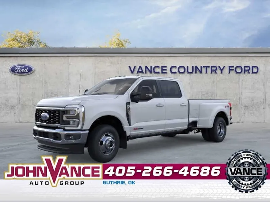 2025 Ford F-350 Lariat photo 1