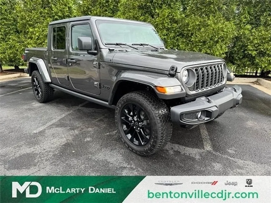 2025 Jeep Gladiator Sport photo 1