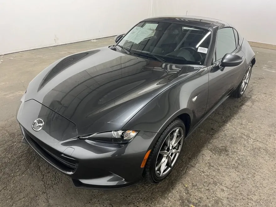 2022 Mazda MX-5 Miata RF Miata Grand Touring photo 1
