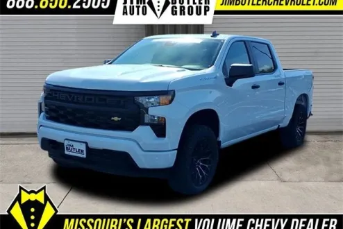 2025 Chevrolet Silverado 1500 Custom photo 1