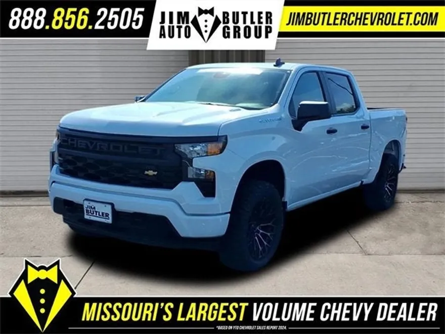 2025 Chevrolet Silverado 1500 Custom photo 1