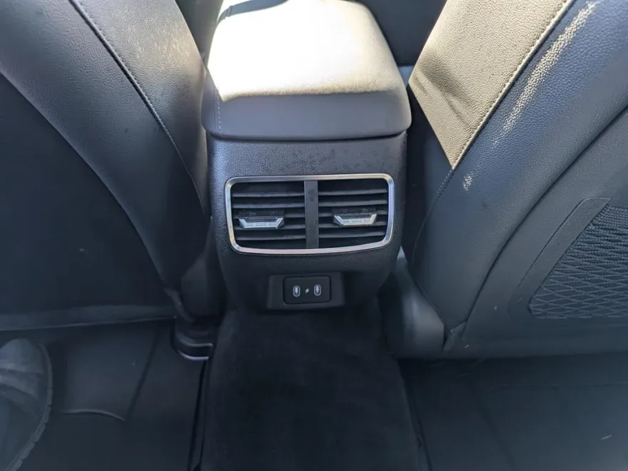 2024 Hyundai Sonata Hybrid Limited photo 1