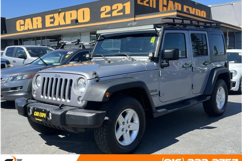 2016 Jeep Wrangler Unlimited Sport photo 1