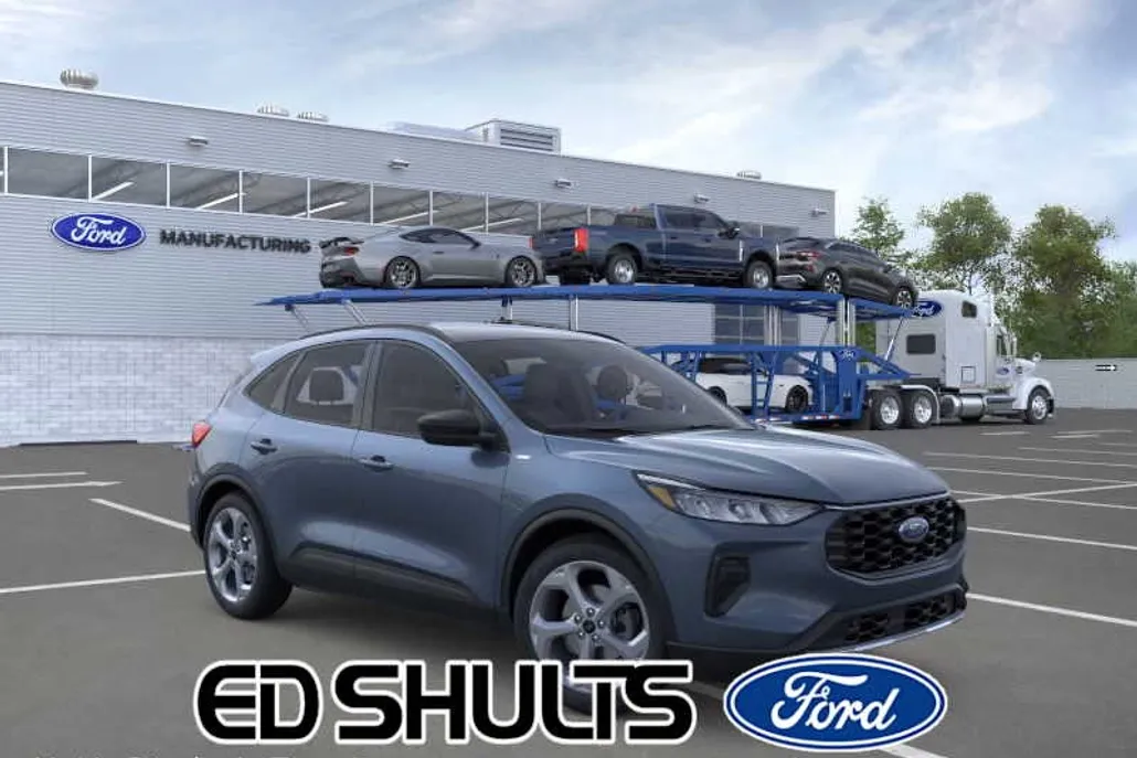 2025 Ford Escape ST-Line photo 1