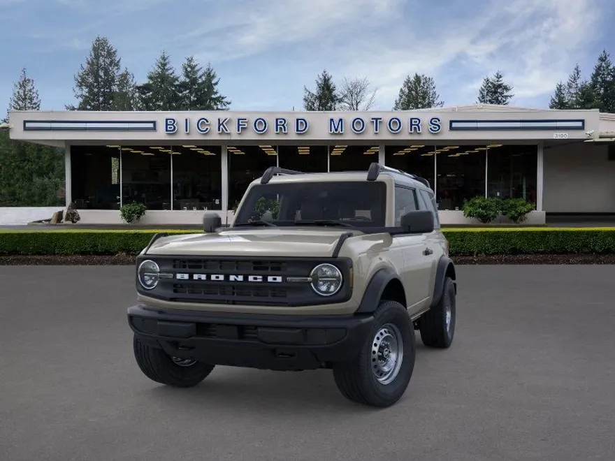 2025 Ford Bronco Base photo 1