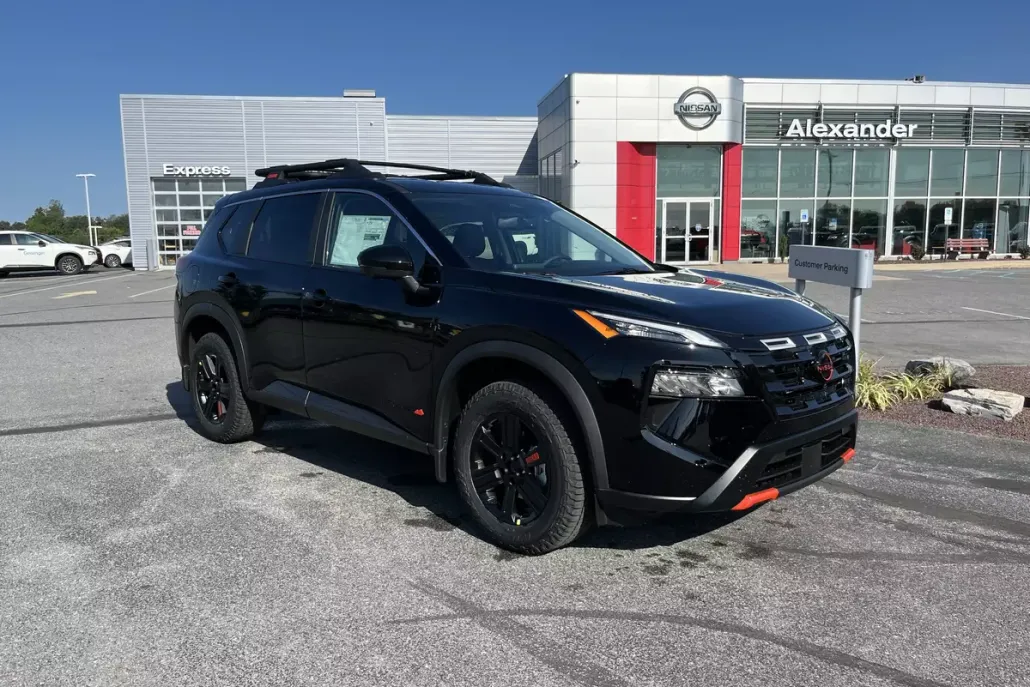 2026 Nissan Rogue SV photo 1
