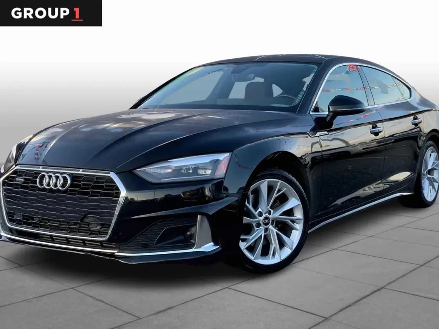 2022 Audi A5 Quattro Premium photo 1