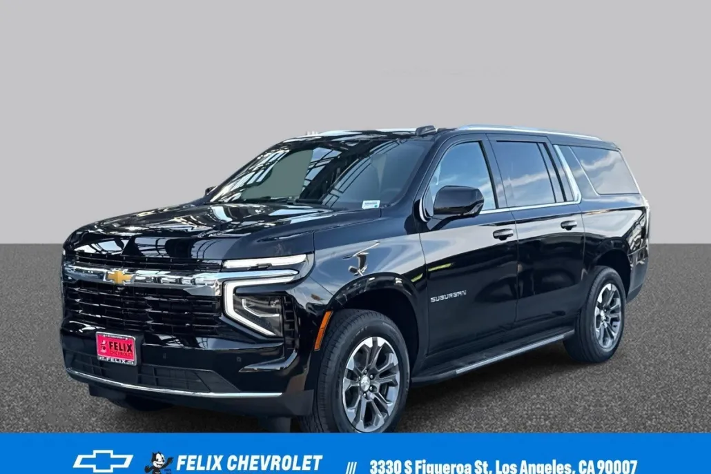 2025 Chevrolet Suburban LS photo 1