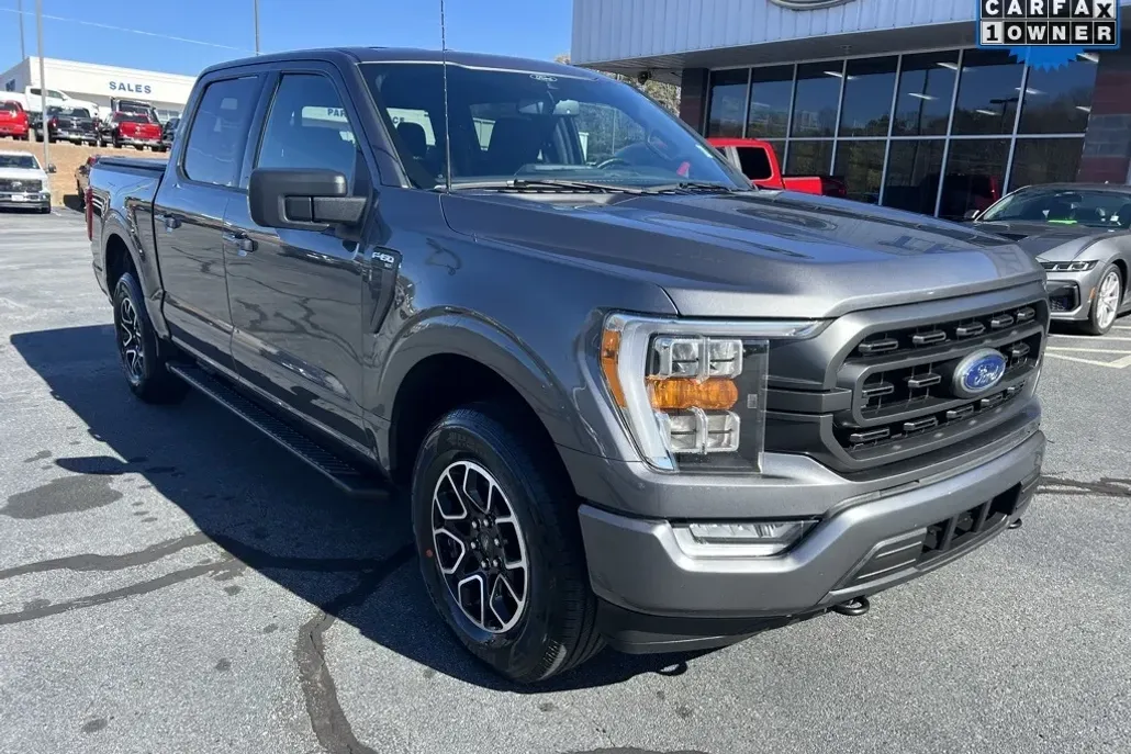 2022 Ford F-150 XLT photo 1