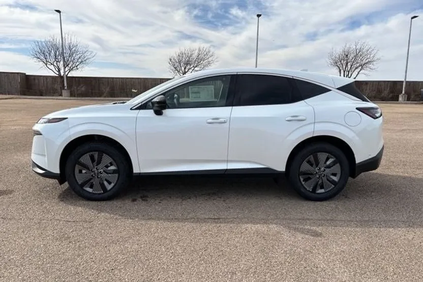2025 Nissan Murano SL photo 1