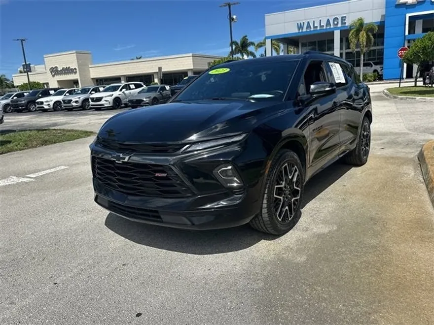 2023 Chevrolet Blazer RS photo 1