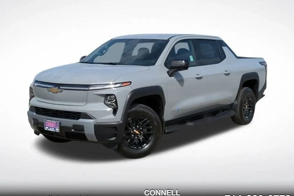 2026 Chevrolet Silverado EV LT photo 1