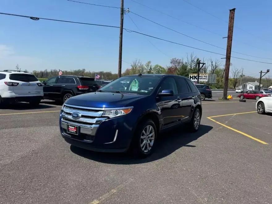 2011 Ford Edge SEL Sport photo 1