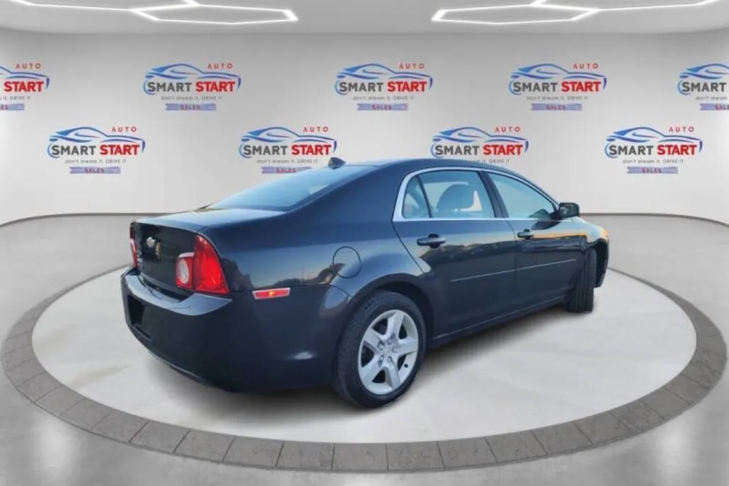 2012 Chevrolet Malibu LS photo 1