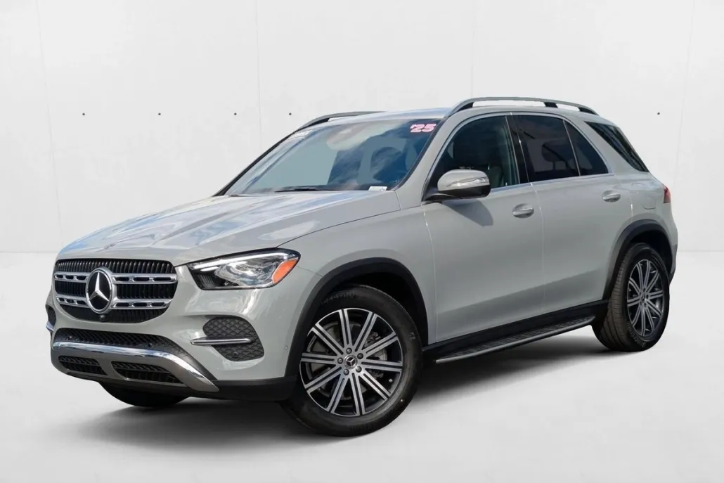 2025 Mercedes Benz GLE 4MATIC photo 1