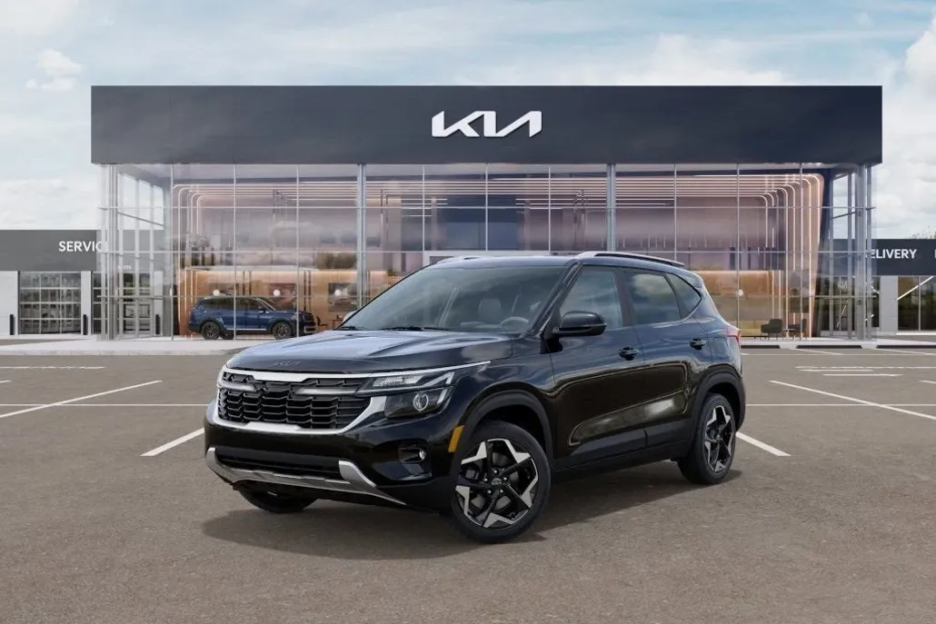 2025 Kia Seltos S photo 1